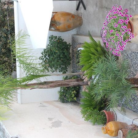 B&B Mari Lu' Maruggio Esterno foto