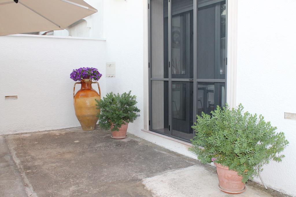B&B Mari Lu' Maruggio Esterno foto