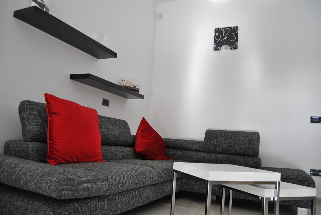 B&B Mari Lu' Maruggio Esterno foto